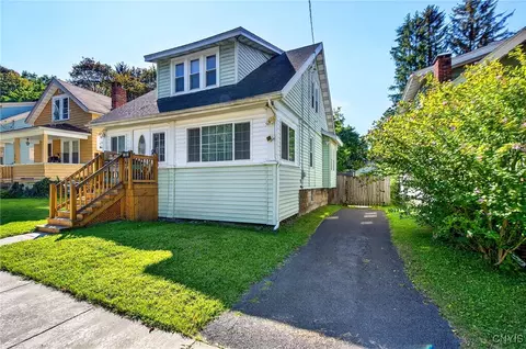 Exterior - 330 E Florence Ave, Syracuse, NY 13205 photo 2 of 6
