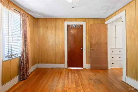 Bedroom - 330 E Florence Ave, Syracuse, NY 13205 photo 6 of 6