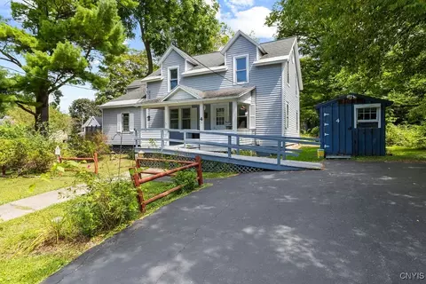 4 North St, Marcellus, NY 13108