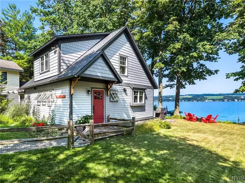2330 Thornton S, Skaneateles, NY 13152