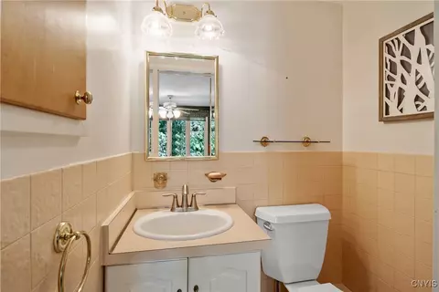 Bath - 7877 Dewitt Dr, Lysander, NY 13027 photo 2 of 3