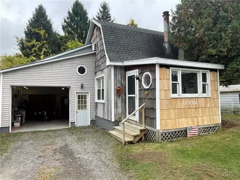 21230 Weaver Rd, Watertown, NY 13601