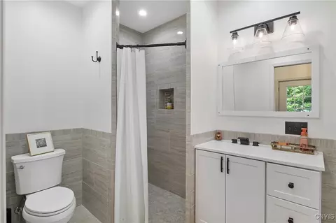 Bath - 6 Pine St, Jordan, NY 13080 photo 1 of 3