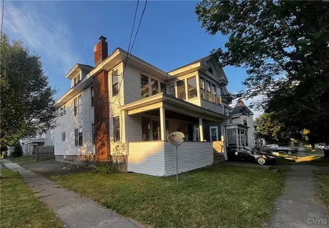 301 Keyes Ave, Watertown, NY 13601