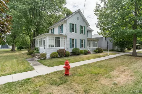 304 William St, Cape Vincent, NY 13618