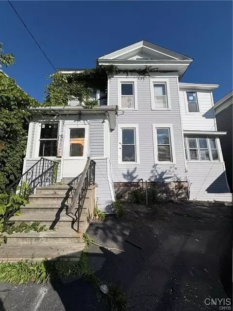 602 Kirkpatrick St, Syracuse, NY 13208