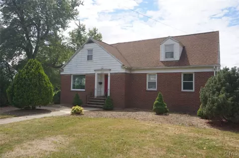 127 Old Liverpool Rd, Salina, NY 13088