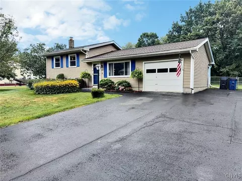 6207 Sunnyside Dr, Scott, NY 13077