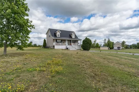 31795 Us Route 11, Philadelphia, NY 13673