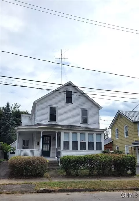 13 Spencer St, Manheim, NY 13329