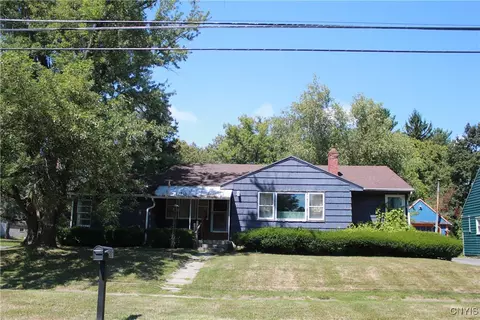 301 Winchester Rd, East Syracuse, NY 13057