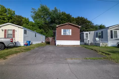 6940 Highbridge Rd #35, Fayetteville, NY 13066