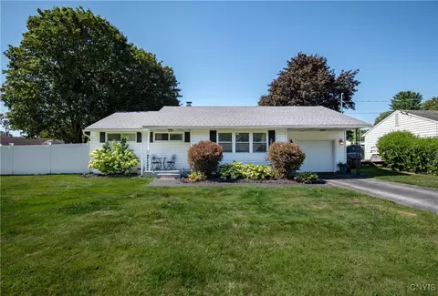 427 Elmhurst Rd, Utica, NY 13502