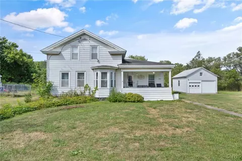 4747 Salina St, Pulaski, NY 13142