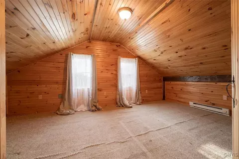 Bedroom - 7101 E Ava Rd, Boonville, NY 13309 photo 4 of 6