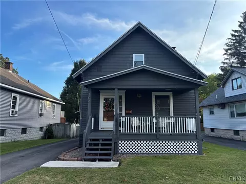 103 Riverside Dr, Utica, NY 13502