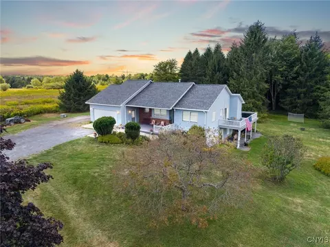 1717 County Route 41, Pulaski, NY 13142