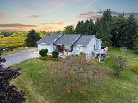 1717 County Route 41, Pulaski, NY 13142