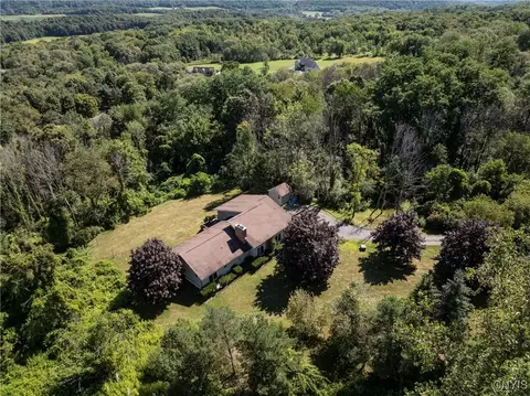 3509 Collins Rd, Onondaga, NY 13215