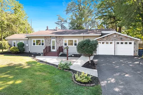 5902 North Rd, Owasco, NY 13021