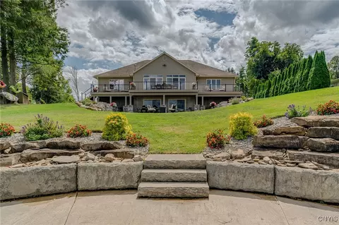 2811 White Haven Rd, Lenox, NY 13032