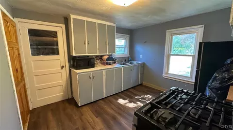Entry Way - 115 Lock St, Schroeppel, NY 13135 photo 1 of 1