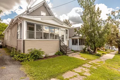 318 Greenway Ave, Syracuse, NY 13206