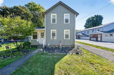 205 Highbridge St, Fayetteville, NY 13066