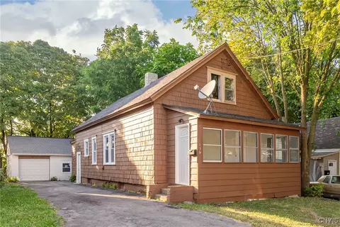 139 Delong Ave, Syracuse, NY 13208