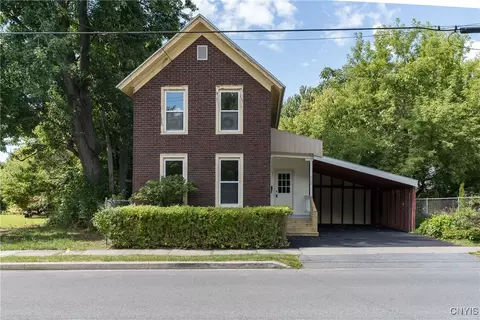 212 S Mdw, Watertown, NY 13601