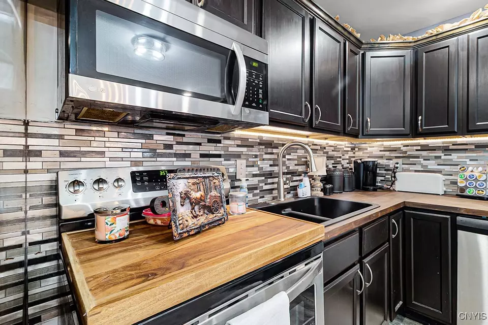 Kitchen - 417 Richmond Rd, Utica, NY 13502 photo 3 of 4