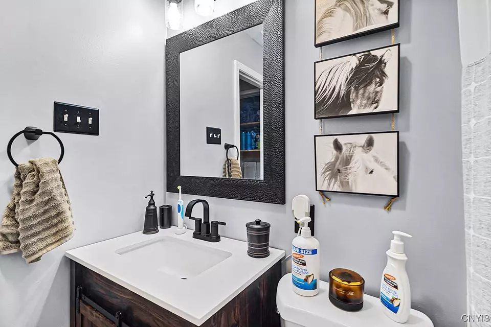 Bath - 417 Richmond Rd, Utica, NY 13502 photo 2 of 2