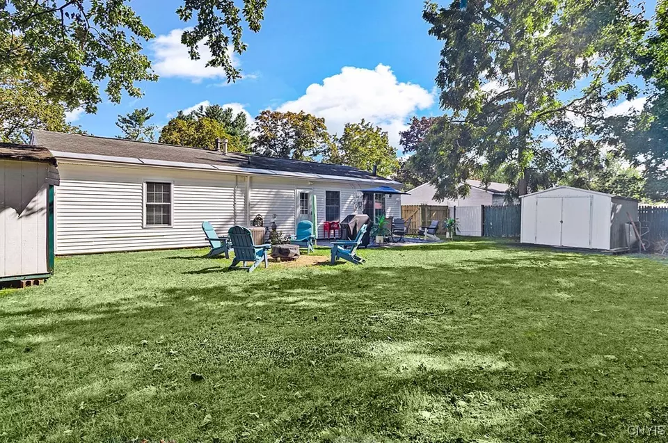 Exterior - 417 Richmond Rd, Utica, NY 13502 photo 6 of 9