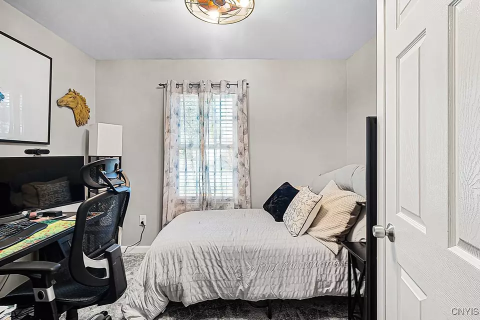 Bedroom - 417 Richmond Rd, Utica, NY 13502 photo 1 of 2