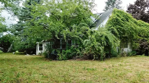 6224 Coye Rd, Lafayette, NY 13078
