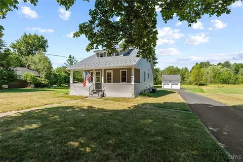 7413 State Street Rd, Throop, NY 13021