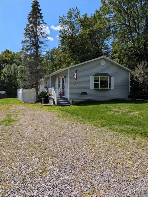 9549 Horseshoe Island Rd, Clay, NY 13041