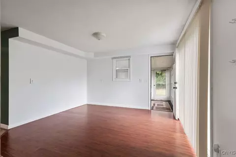 331 Frederick St E, East Syracuse, NY 13057 photo 25