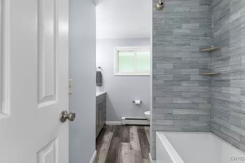 331 Frederick St E, East Syracuse, NY 13057 photo 17