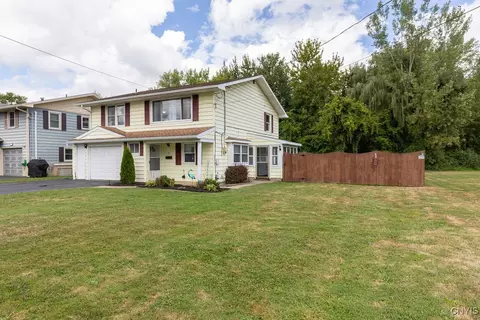 331 Frederick St E, East Syracuse, NY 13057 photo 2