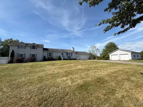 351 Halsey Rd, Pulaski, NY 13142