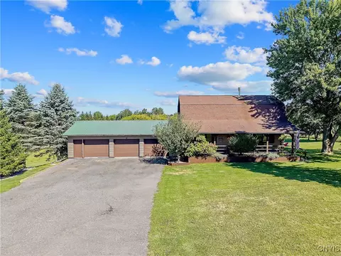 3151 Larkin Rd, Fenner, NY 13035