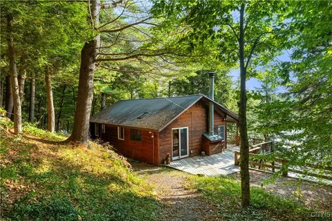 8119 Capron Rd, Woodgate, NY 13494