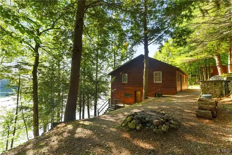 8119 Capron Rd, Woodgate, NY 13494
