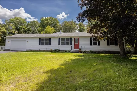 624 W Valley Dr, Sullivan, NY 13037