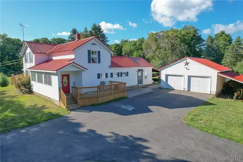 1624 County Route 2, Richland, NY 13144