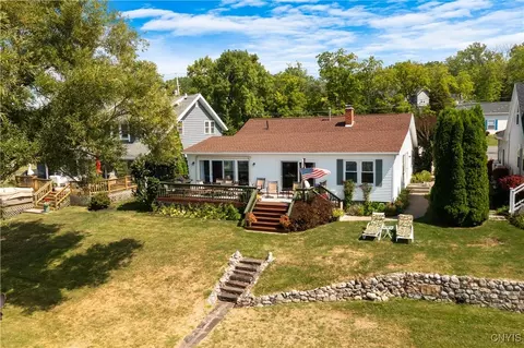 Exterior - 5872 E Lake Rd, Romulus, NY 14541 photo 4 of 10