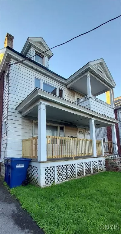 1818 Court St, Syracuse, NY 13208