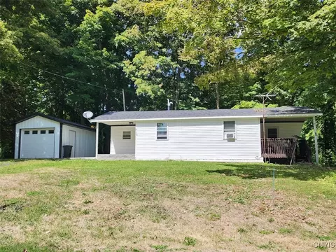 515 Victory Rd, Victory, NY 13143