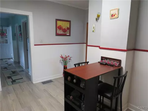 1196 Upper Lenox Ave, Oneida, NY 13421 photo 17